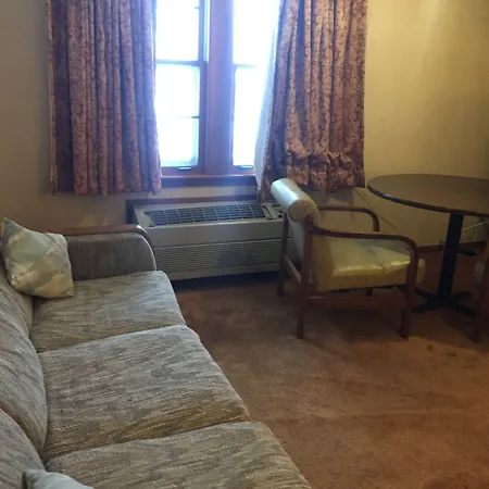 Du Wayne Motel