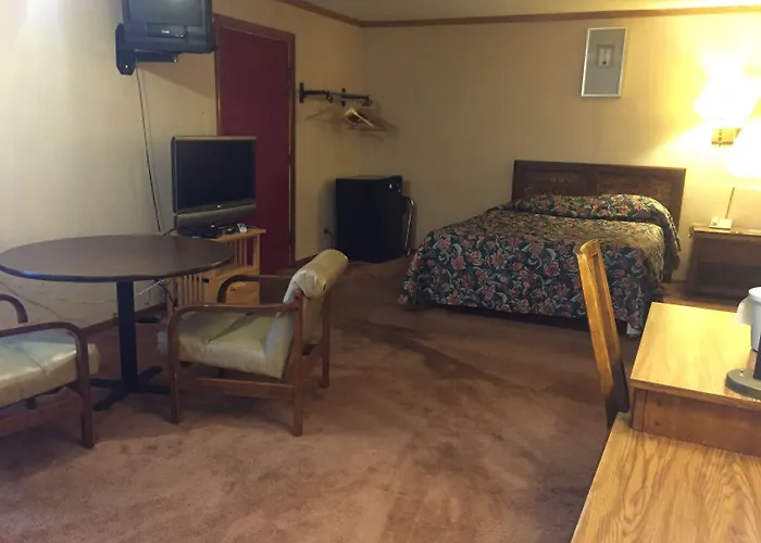 Hotel Du Wayne 2*