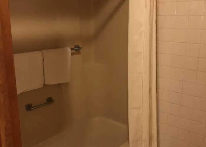 Du Wayne Hotel